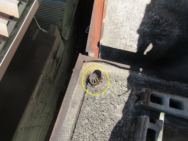 甲府市　ウレタン防水工事